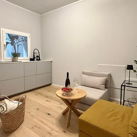 Luna At Dorato, Luxury Daire Colico